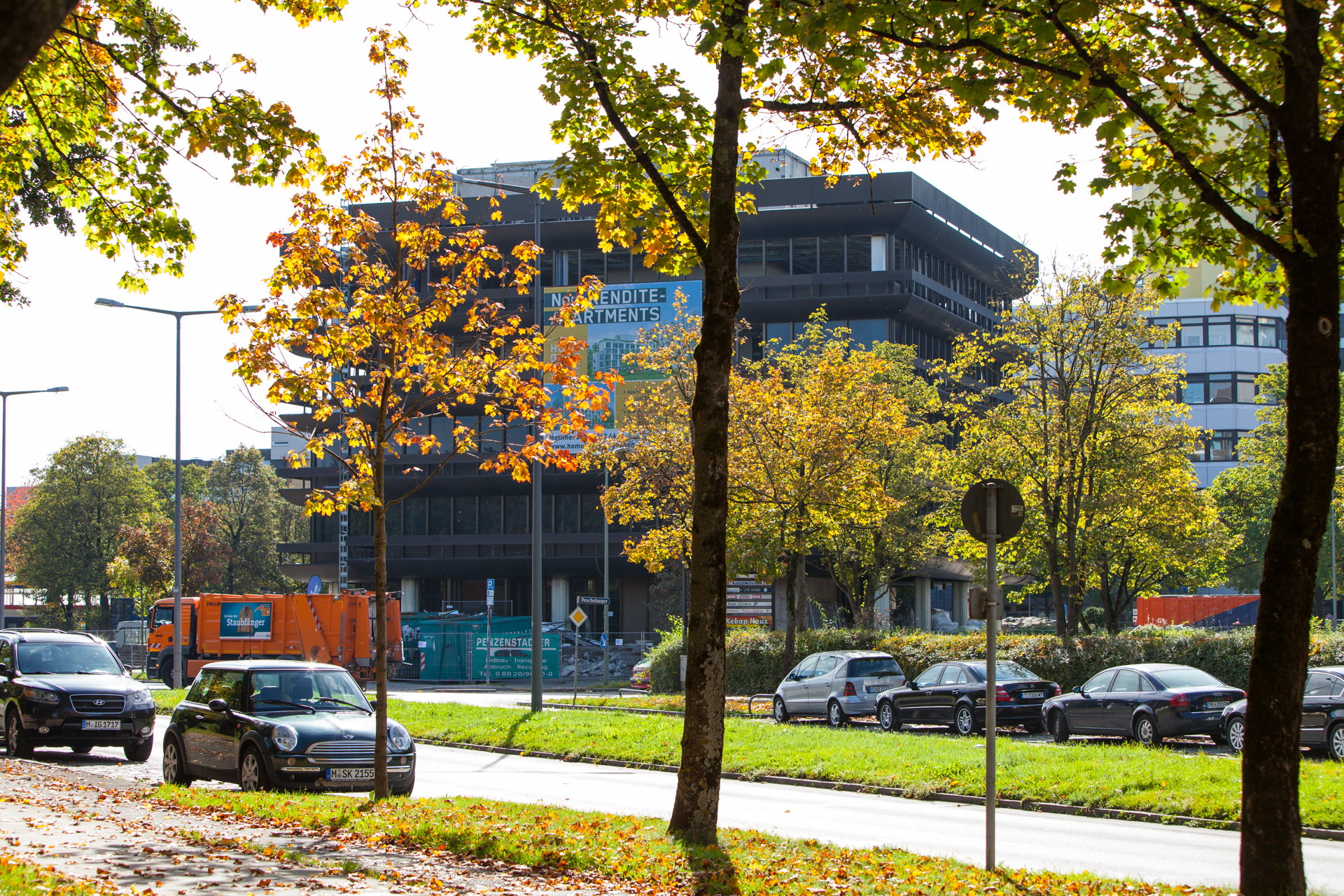 Neuperlacher Studentenwohnheim am Peschelanger und Karl-Marx-Ring