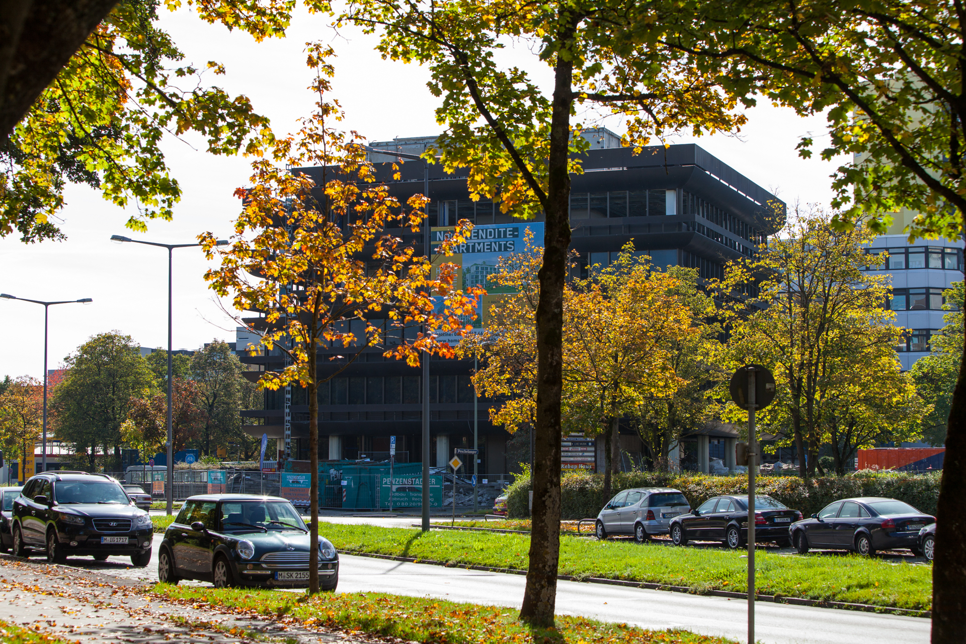 Neuperlacher Studentenwohnheim am Peschelanger und Karl-Marx-Ring