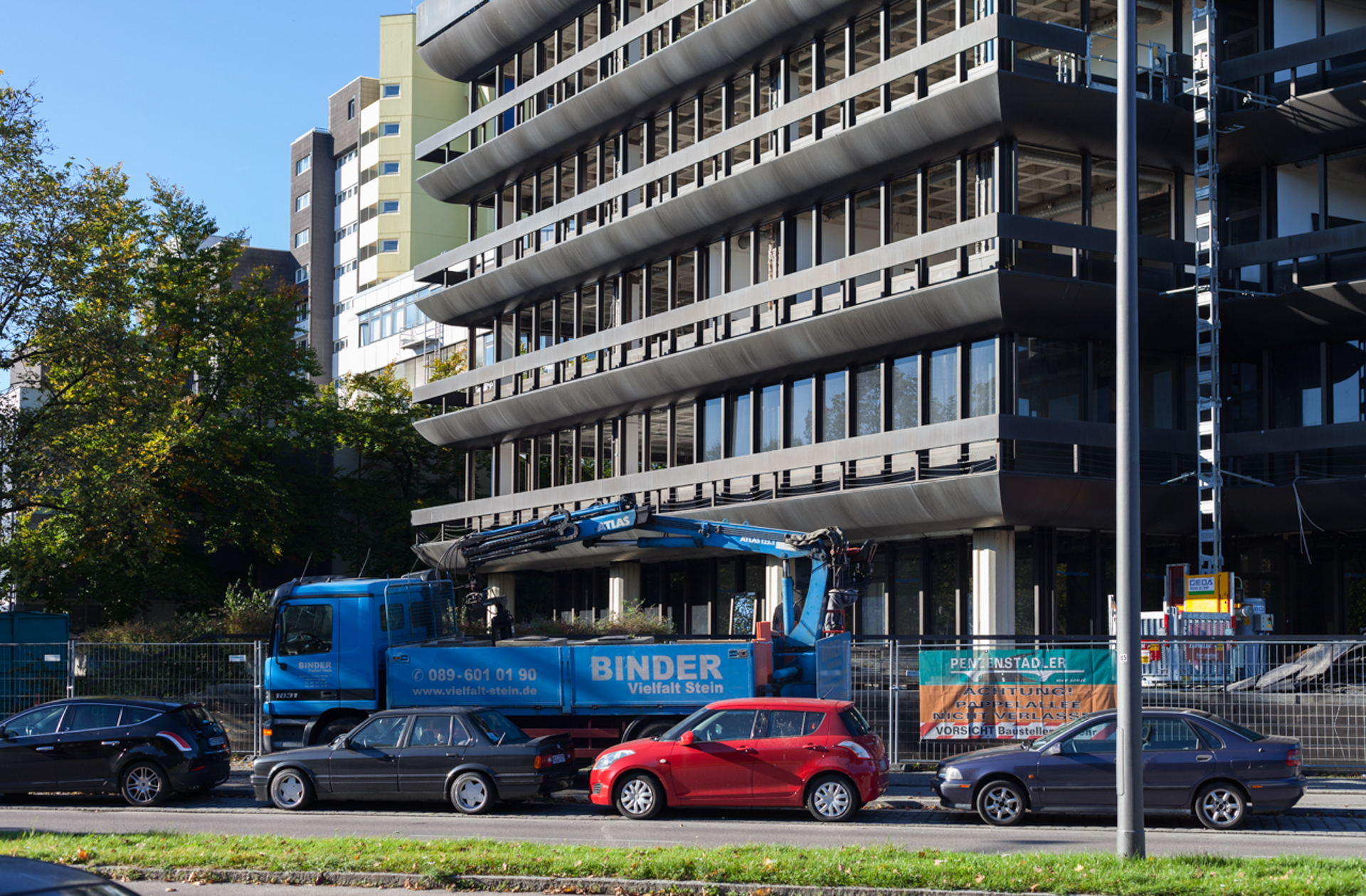 Neuperlacher Studentenwohnheim am Peschelanger und Karl-Marx-Ring