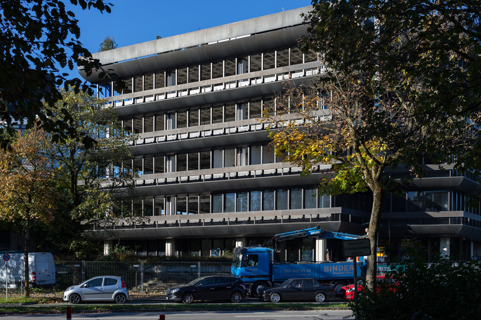 Neuperlacher Studentenwohnheim am Peschelanger und Karl-Marx-Ring