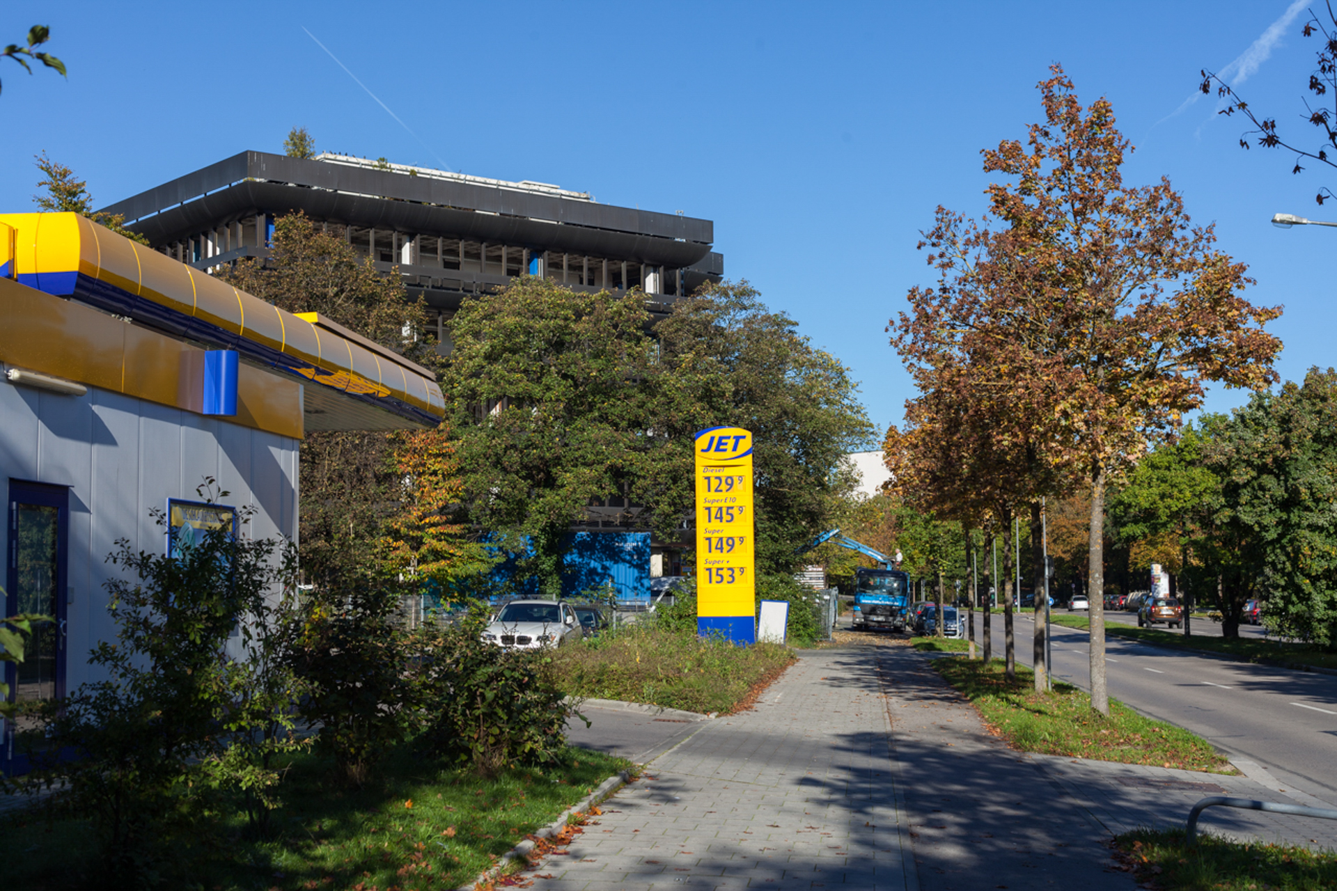 Neuperlacher Studentenwohnheim am Peschelanger und Karl-Marx-Ring