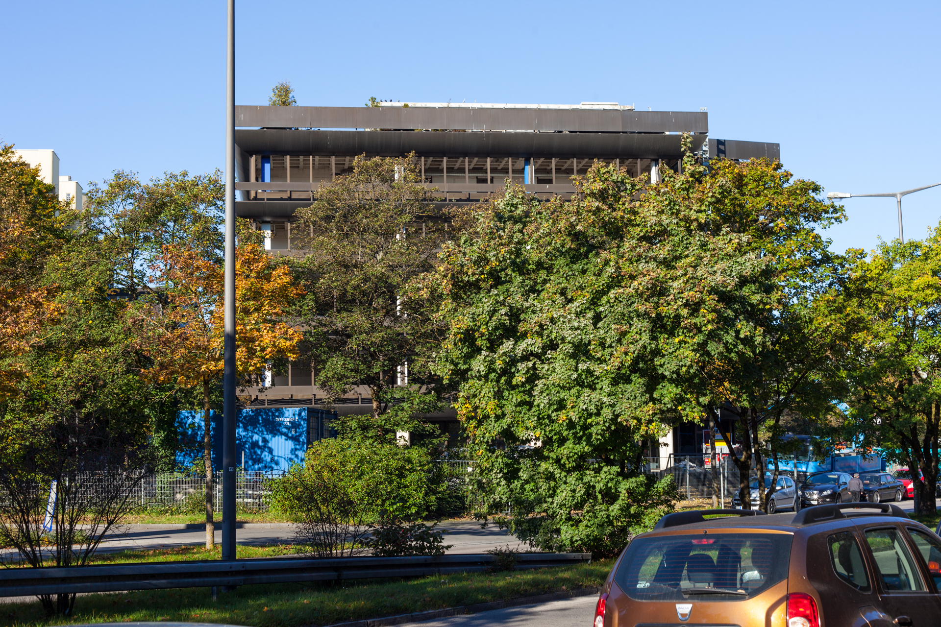 Neuperlacher Studentenwohnheim am Peschelanger und Karl-Marx-Ring