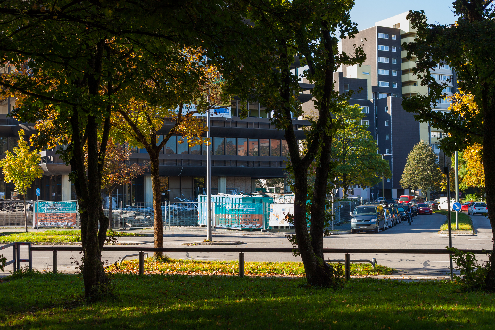 Neuperlacher Studentenwohnheim am Peschelanger und Karl-Marx-Ring