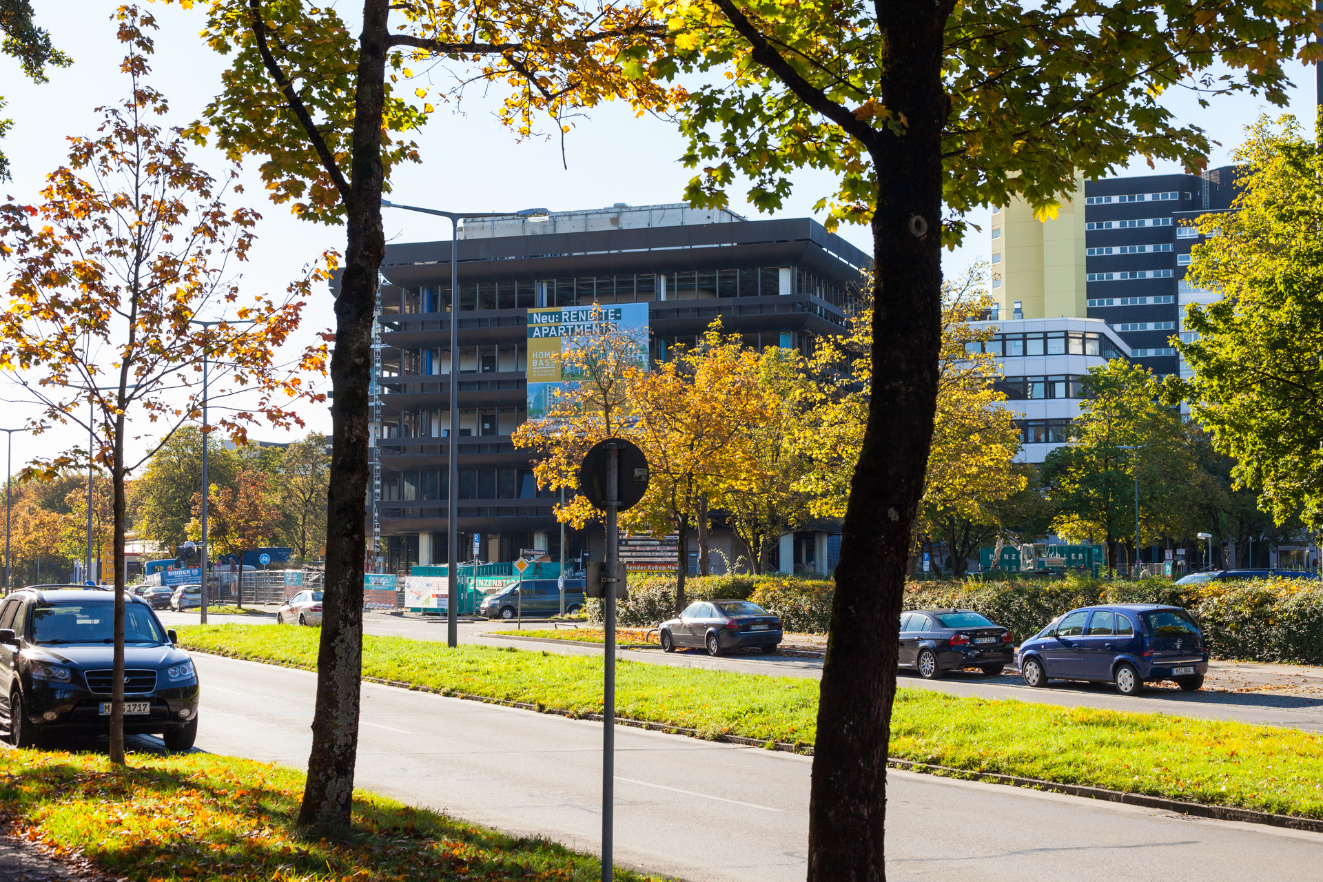 Neuperlacher Studentenwohnheim am Peschelanger und Karl-Marx-Ring