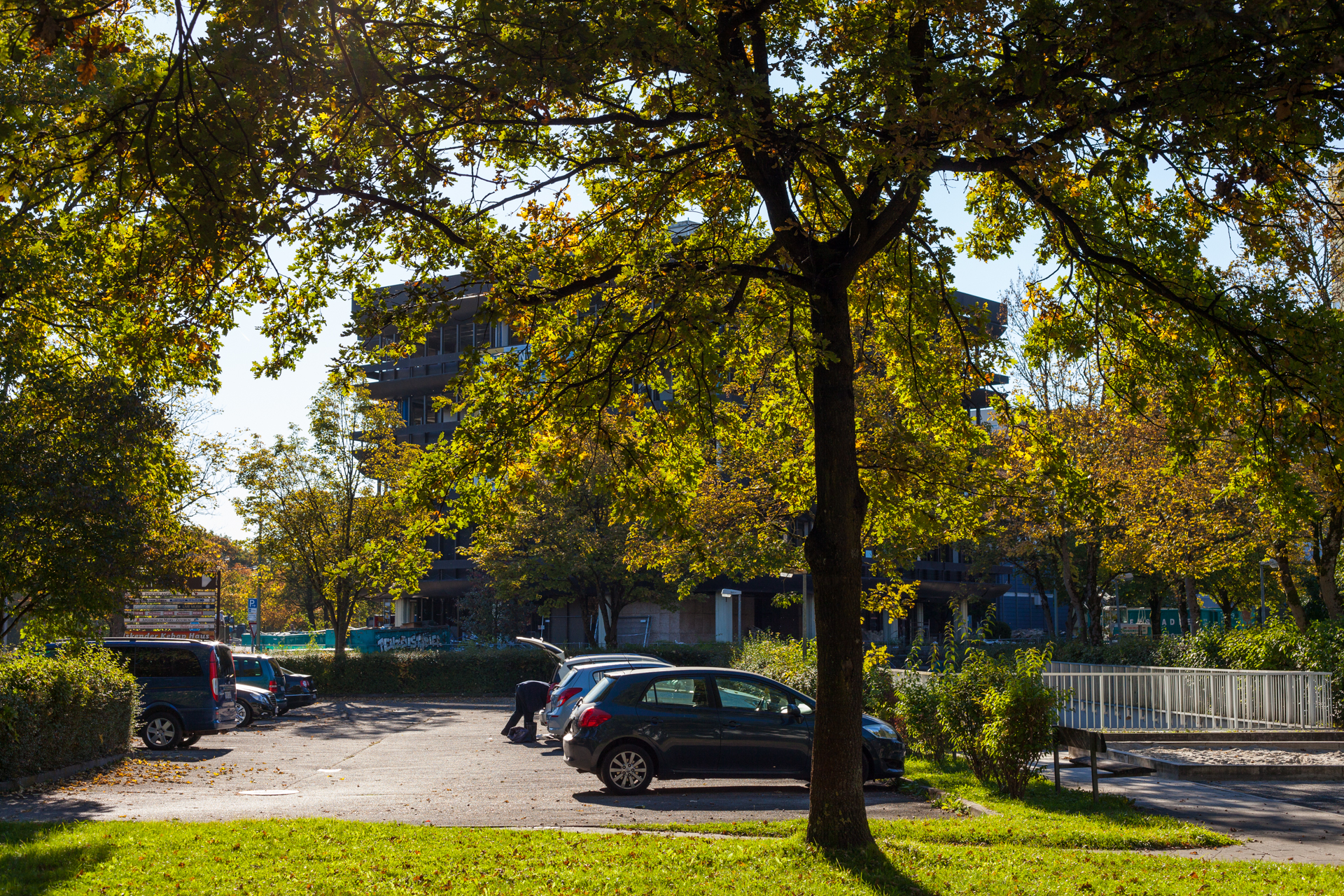 Neuperlacher Studentenwohnheim am Peschelanger und Karl-Marx-Ring