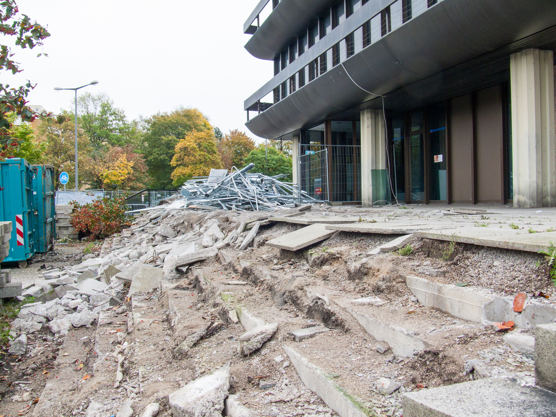 Neuperlacher Studentenwohnheim am Peschelanger und Karl-Marx-Ring