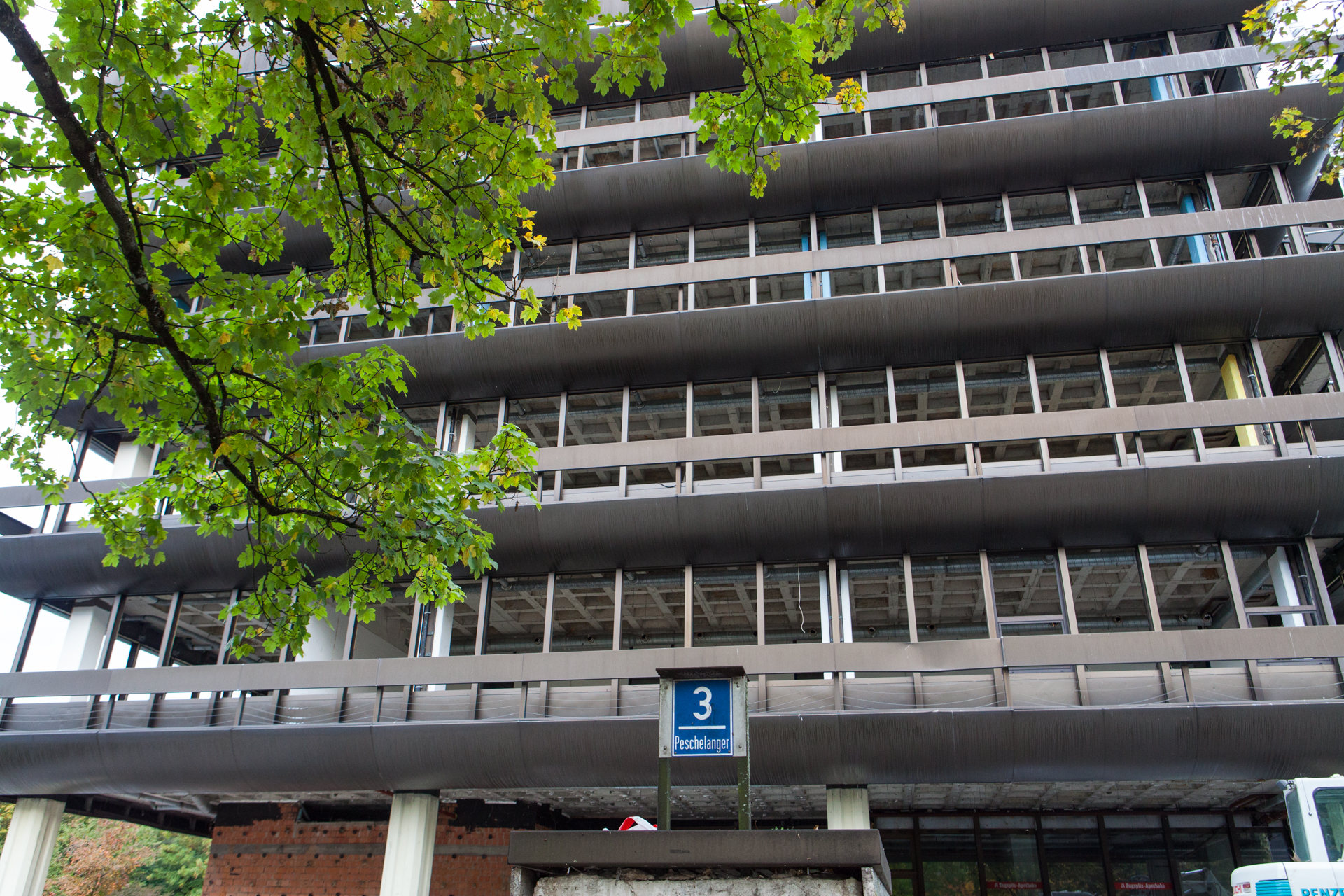 Neuperlacher Studentenwohnheim am Peschelanger und Karl-Marx-Ring