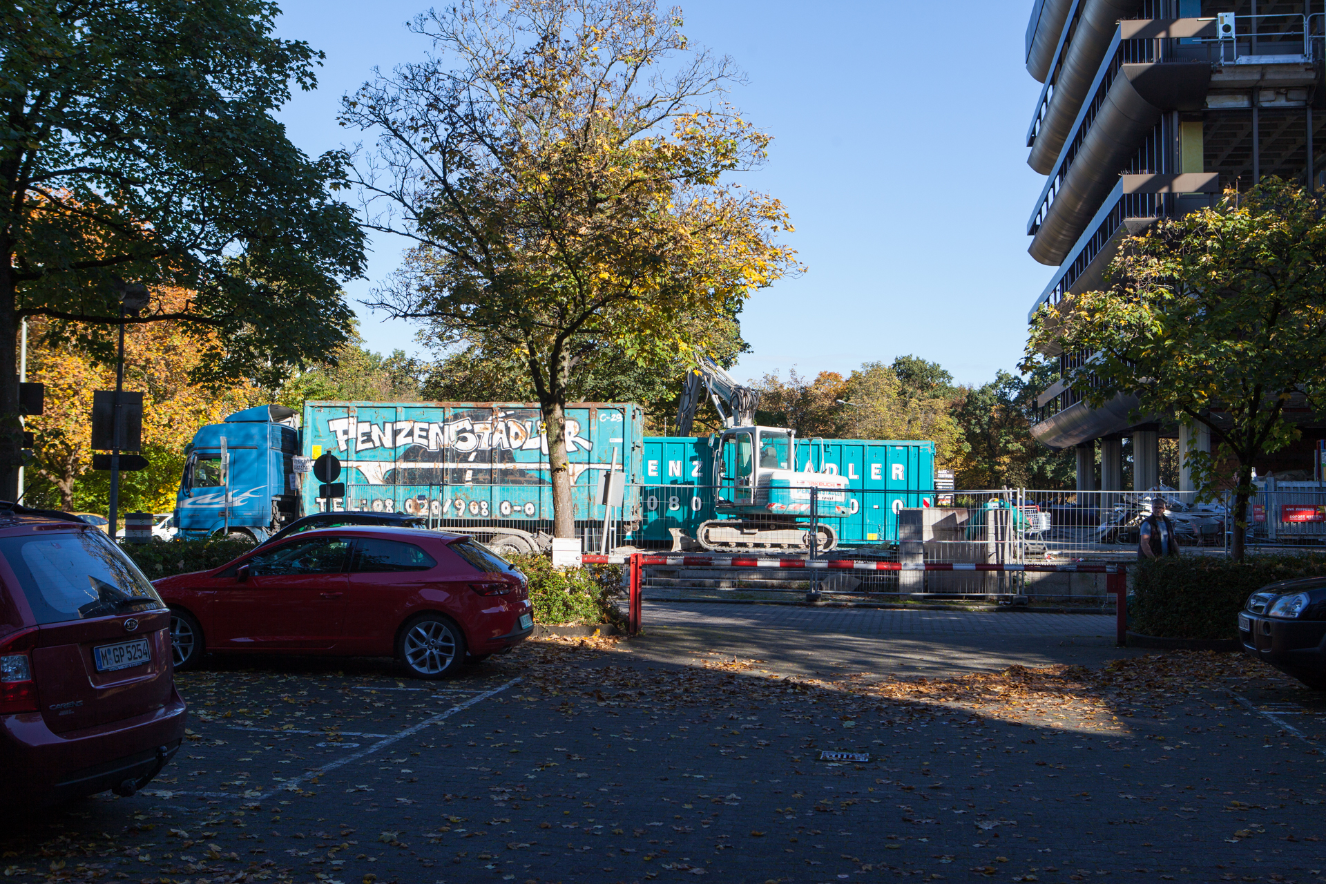 Neuperlacher Studentenwohnheim am Peschelanger und Karl-Marx-Ring