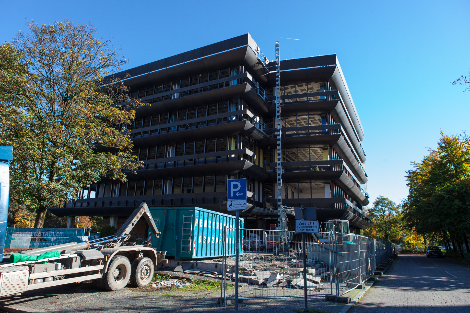 Neuperlacher Studentenwohnheim am Peschelanger und Karl-Marx-Ring