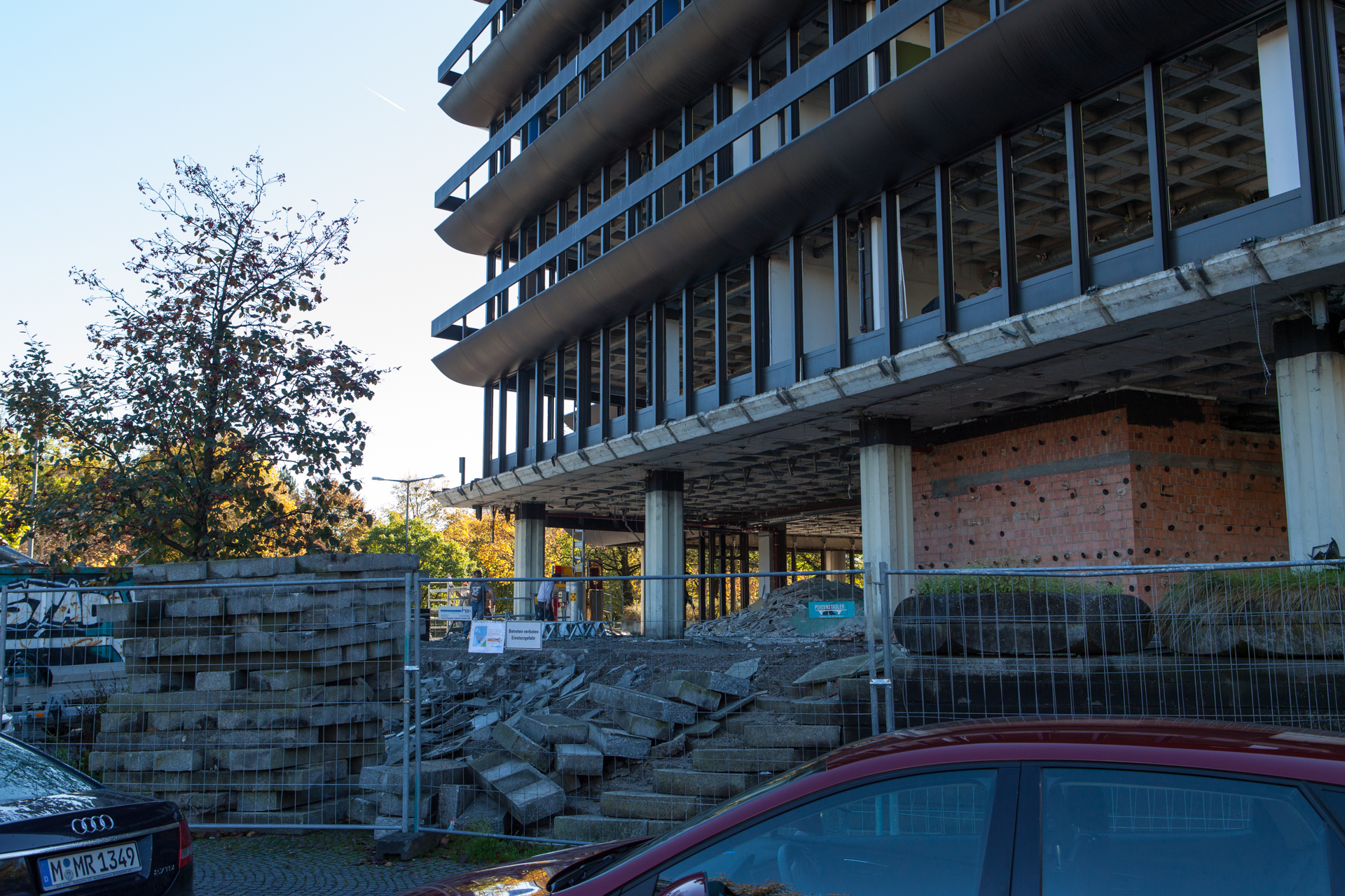 Neuperlacher Studentenwohnheim am Peschelanger und Karl-Marx-Ring