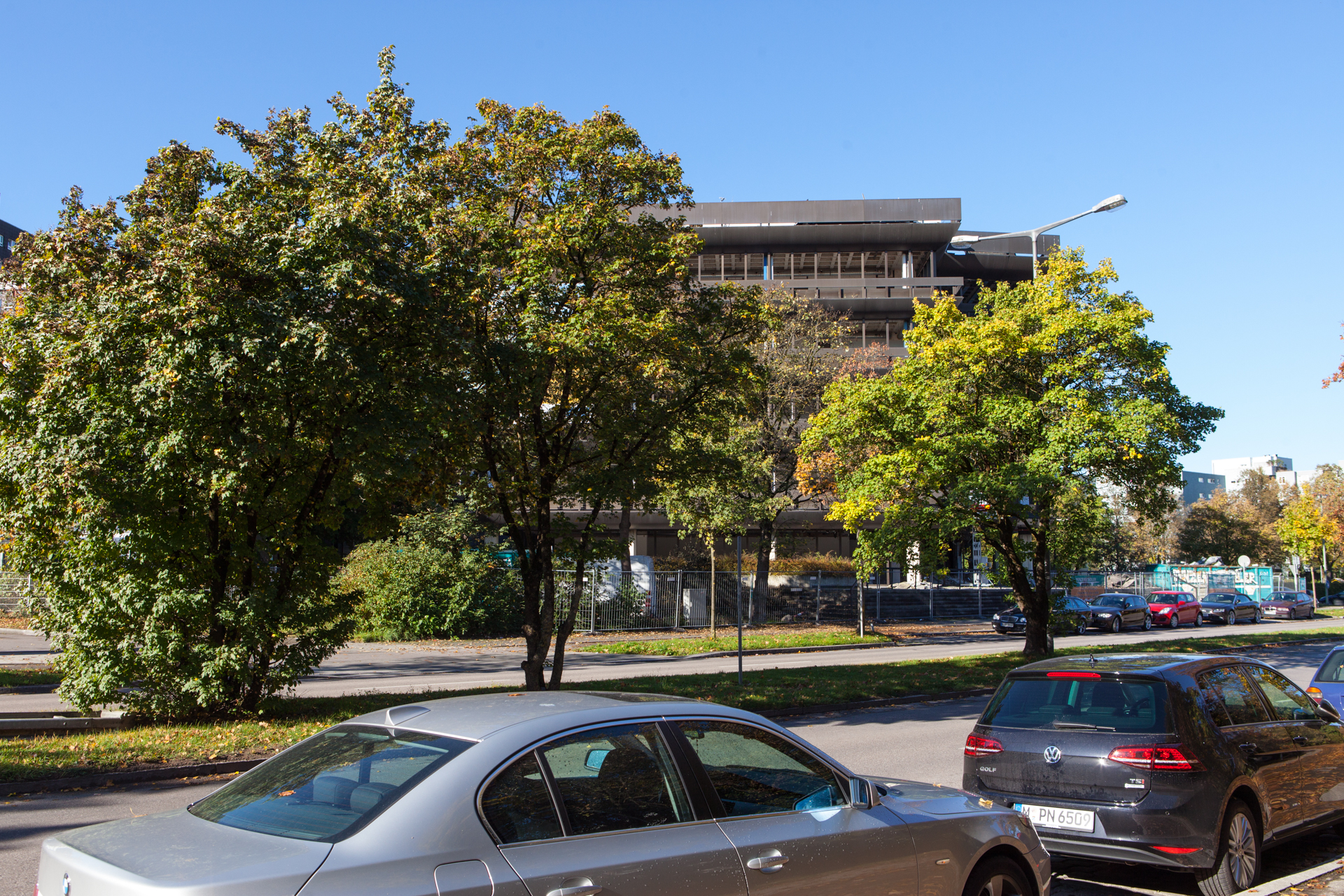 Neuperlacher Studentenwohnheim am Peschelanger und Karl-Marx-Ring