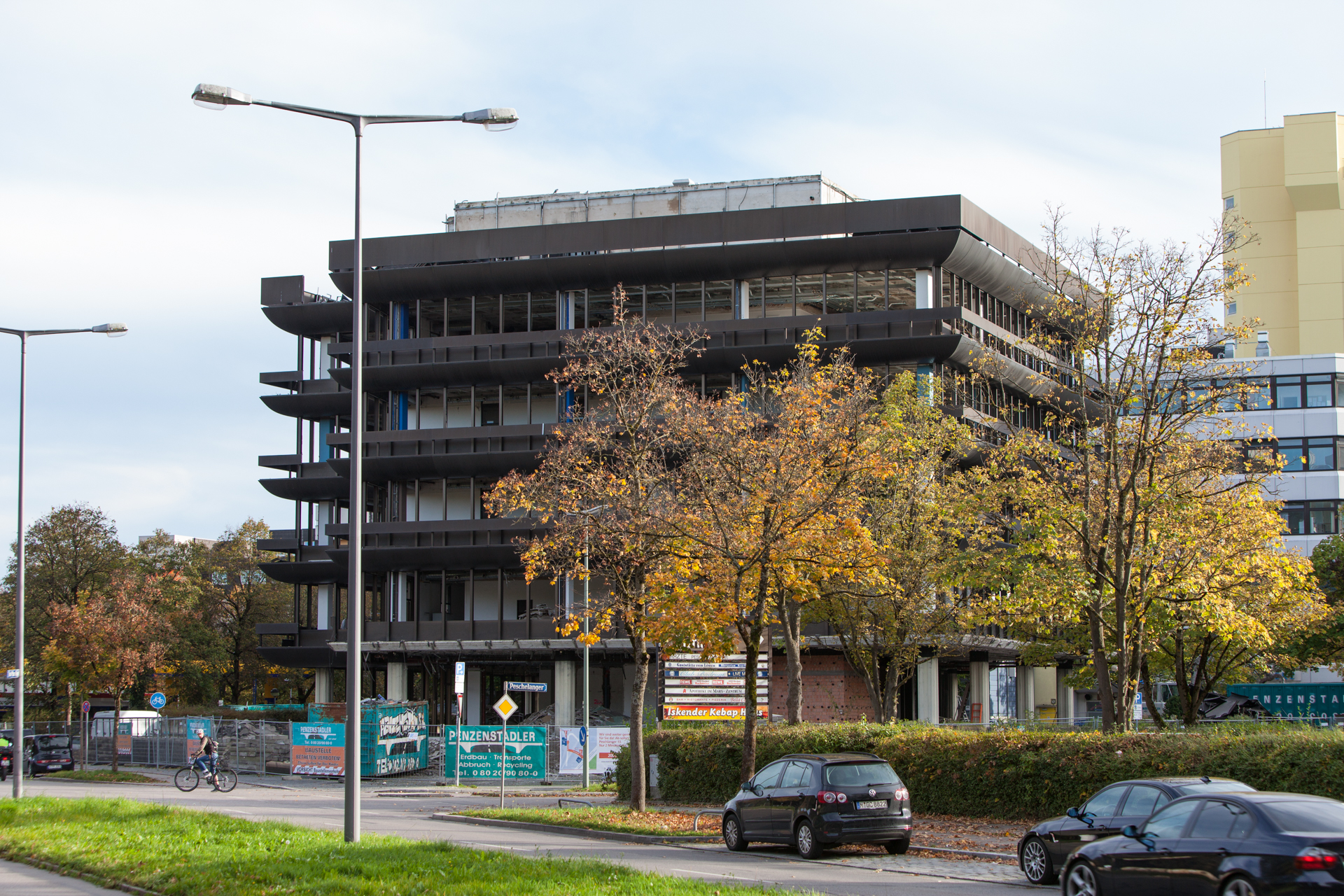 Neuperlacher Studentenwohnheim am Peschelanger und Karl-Marx-Ring
