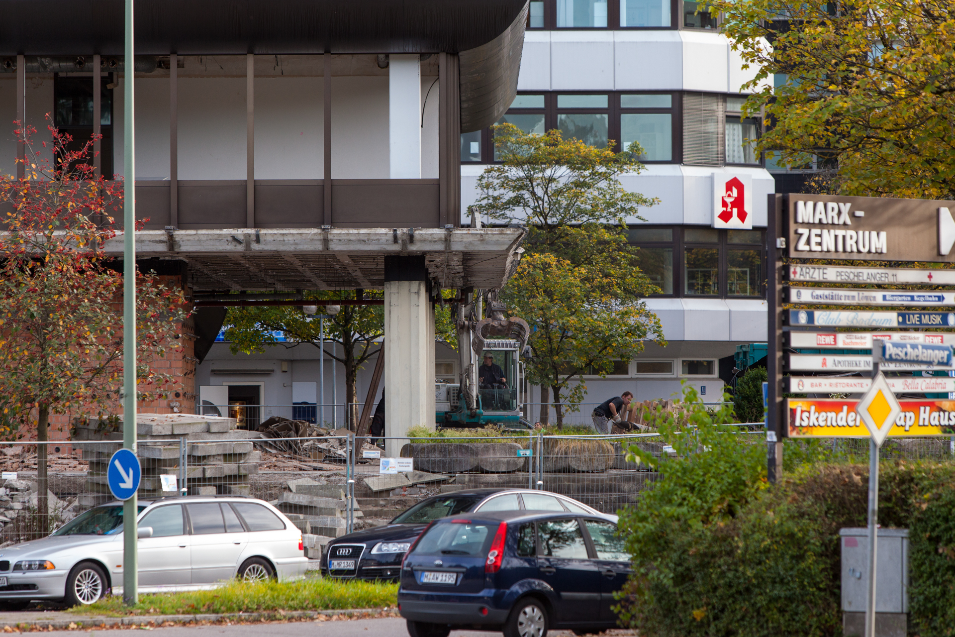 Neuperlacher Studentenwohnheim am Peschelanger und Karl-Marx-Ring