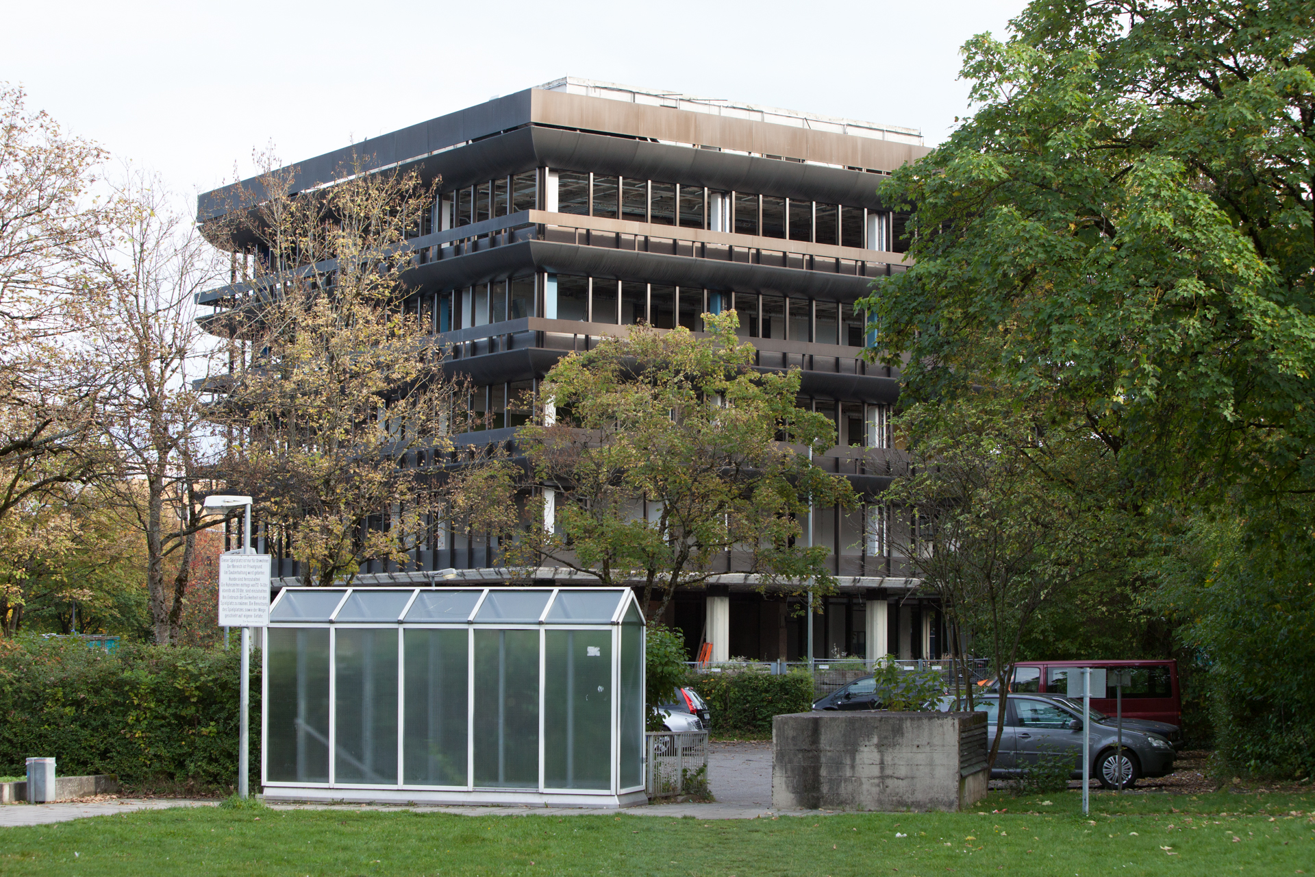 Neuperlacher Studentenwohnheim am Peschelanger und Karl-Marx-Ring