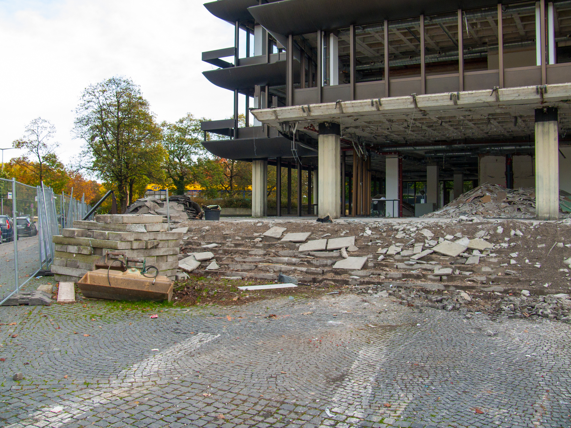 Neuperlacher Studentenwohnheim am Peschelanger und Karl-Marx-Ring