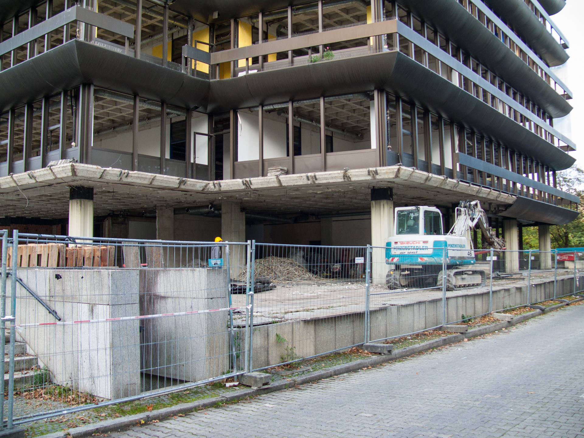 Neuperlacher Studentenwohnheim am Peschelanger und Karl-Marx-Ring