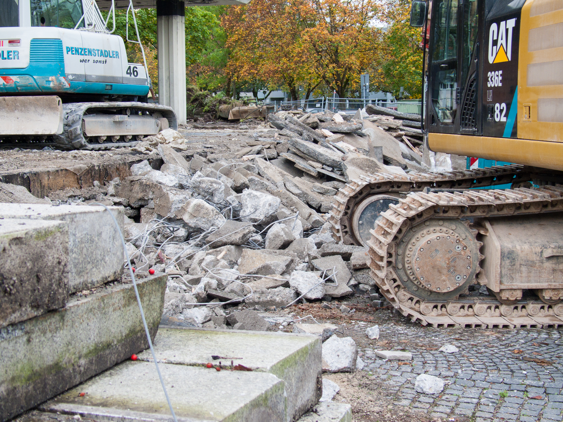 Neuperlacher Studentenwohnheim am Peschelanger und Karl-Marx-Ring