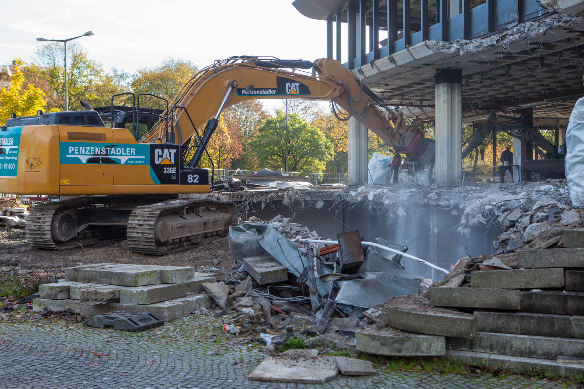 Neuperlacher Studentenwohnheim am Peschelanger und Karl-Marx-Ring