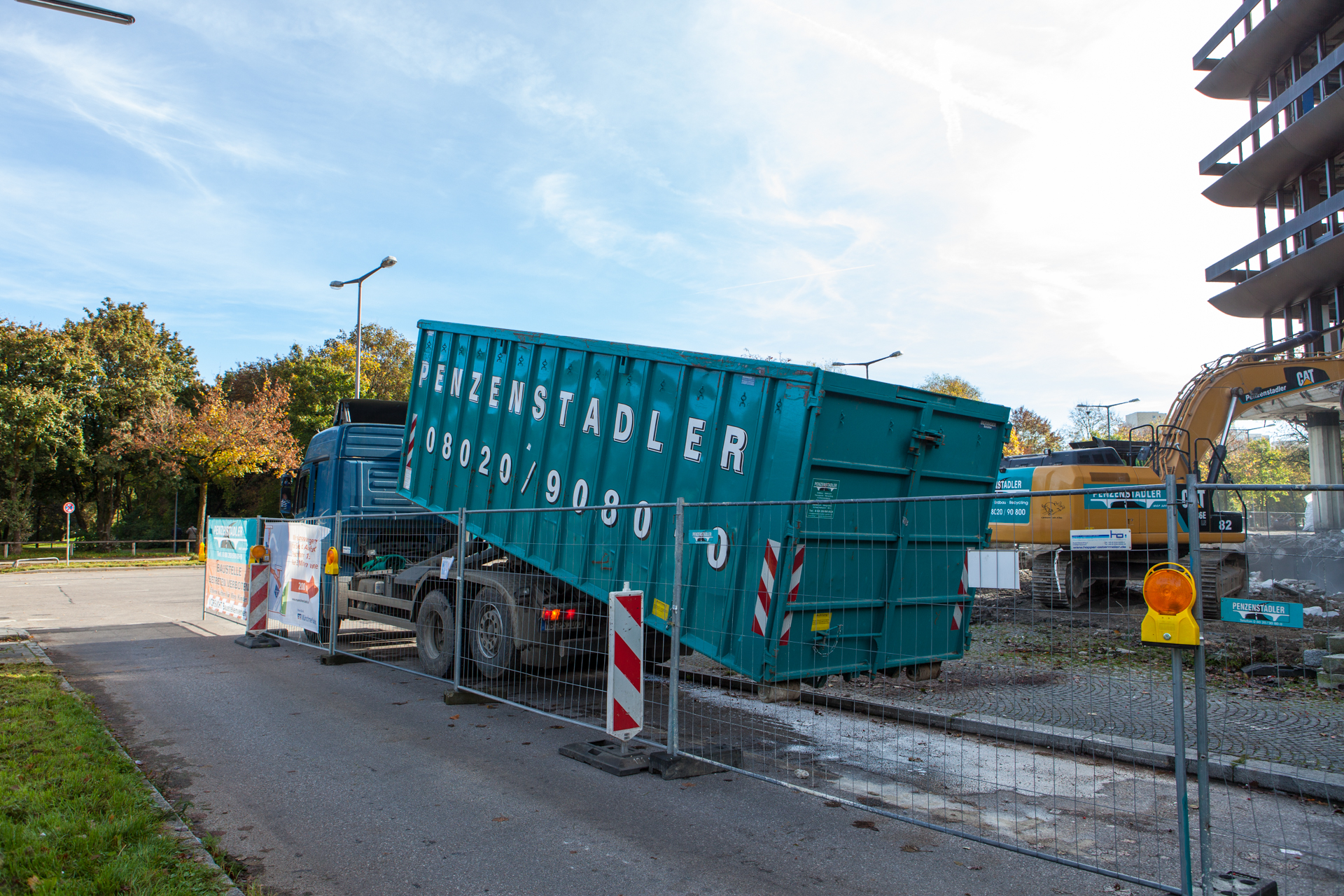Neuperlacher Studentenwohnheim am Peschelanger und Karl-Marx-Ring