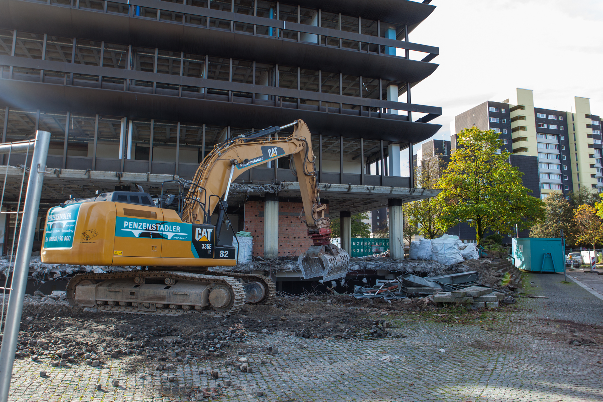 Neuperlacher Studentenwohnheim am Peschelanger und Karl-Marx-Ring