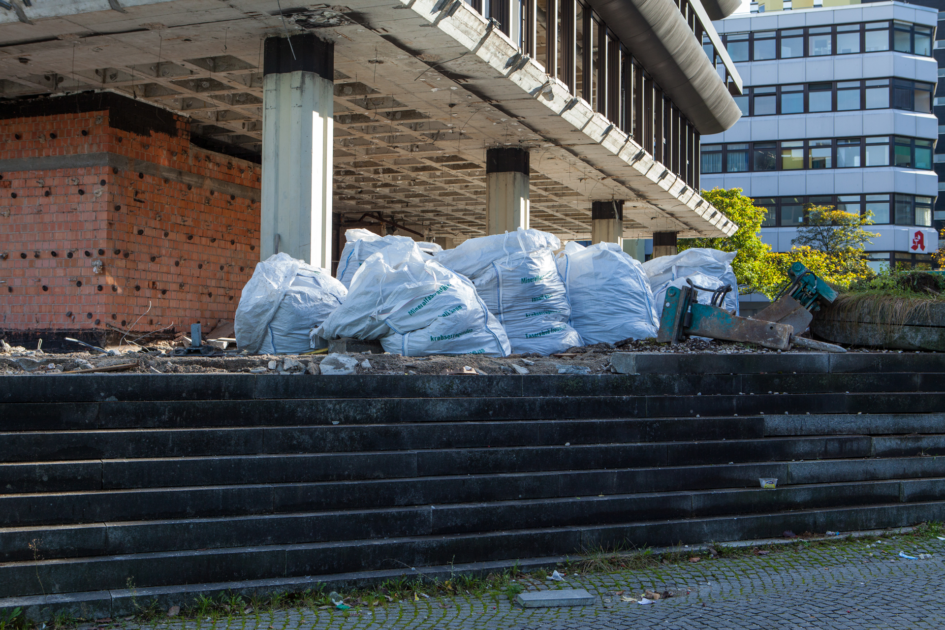 Neuperlacher Studentenwohnheim am Peschelanger und Karl-Marx-Ring