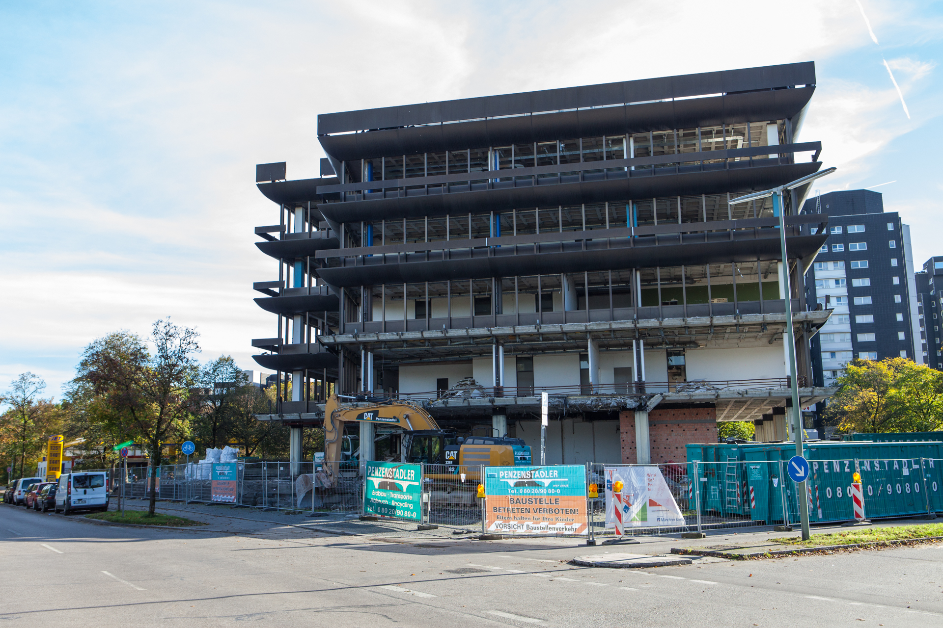 Neuperlacher Studentenwohnheim am Peschelanger und Karl-Marx-Ring