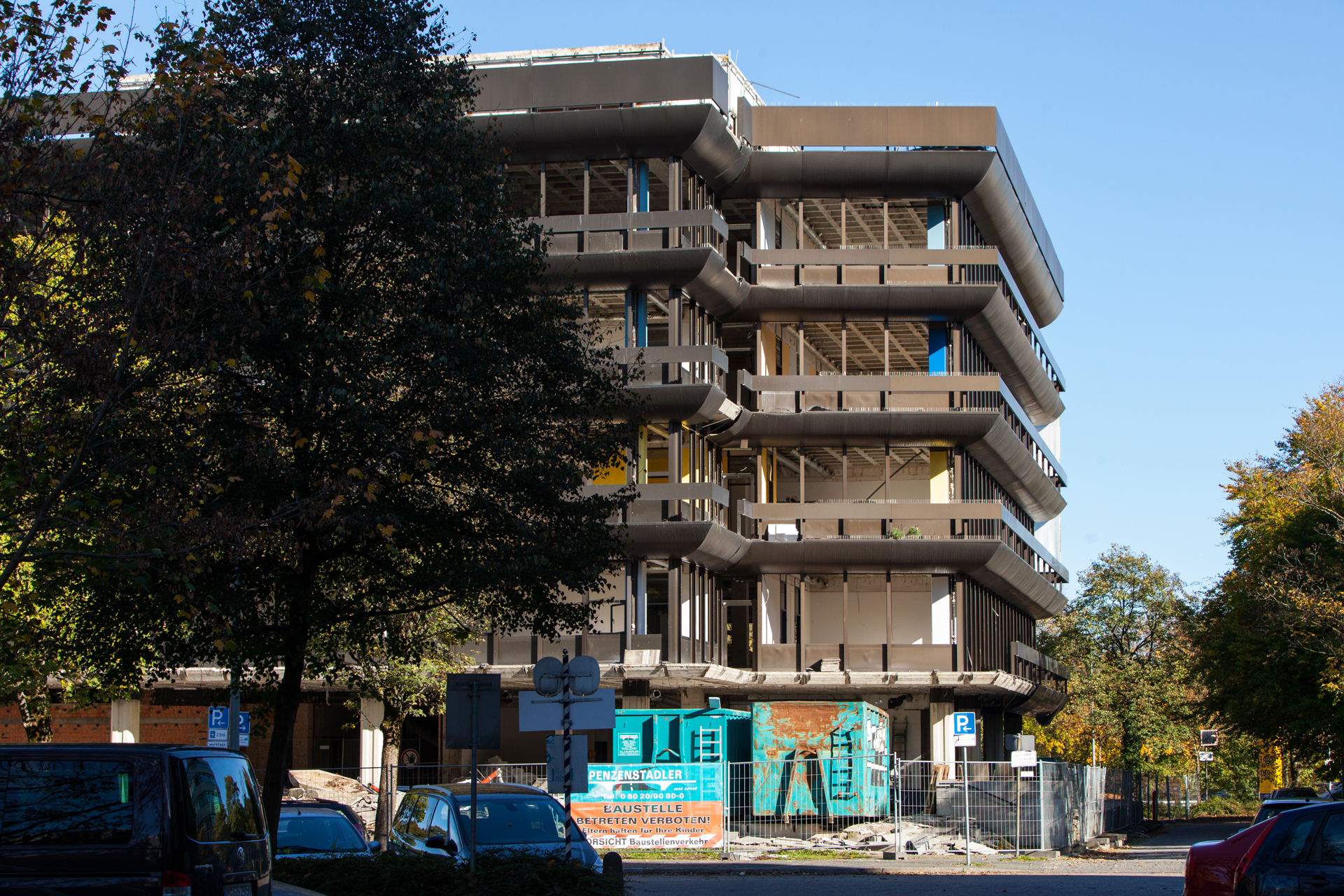 Neuperlacher Studentenwohnheim am Peschelanger und Karl-Marx-Ring