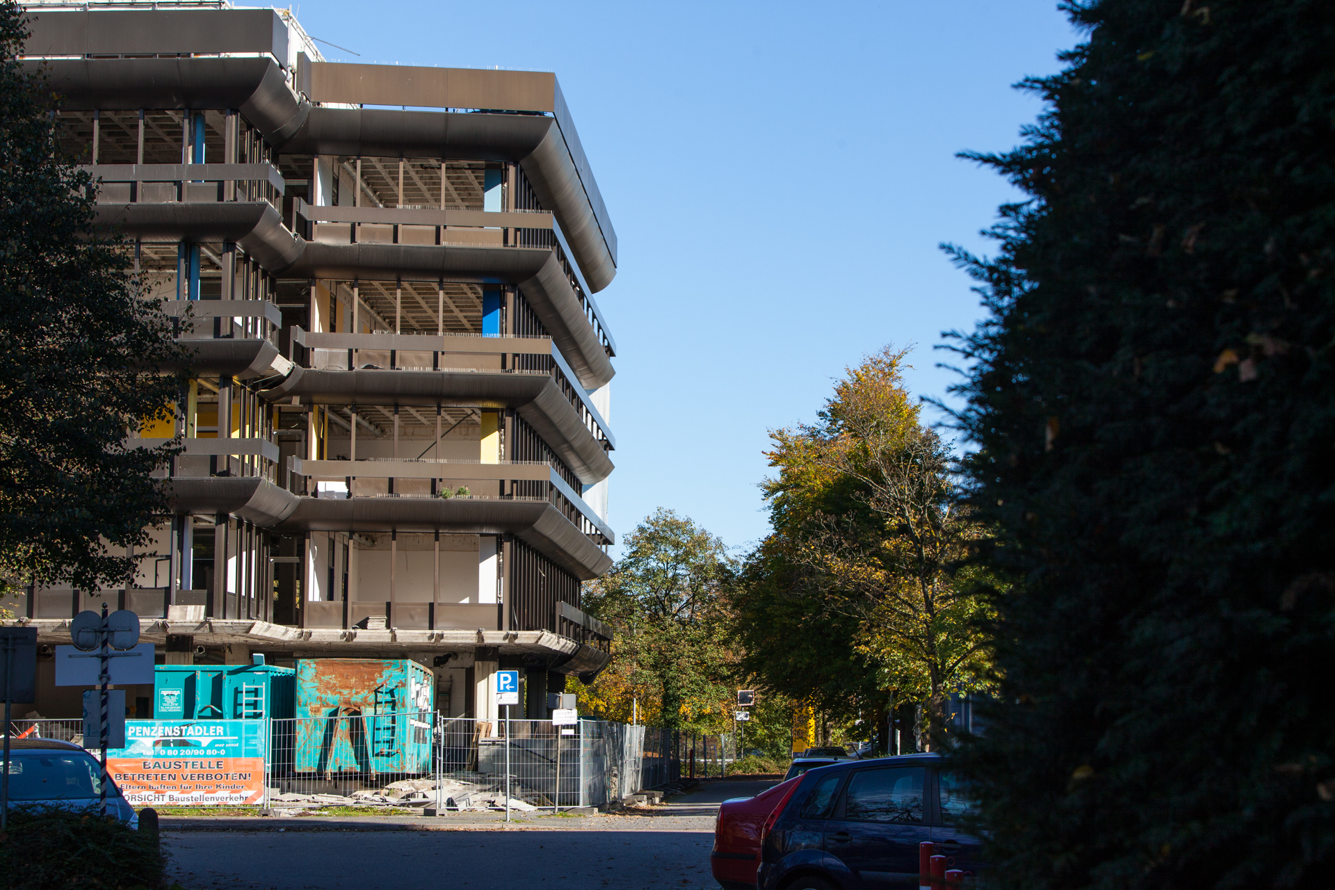 Neuperlacher Studentenwohnheim am Peschelanger und Karl-Marx-Ring