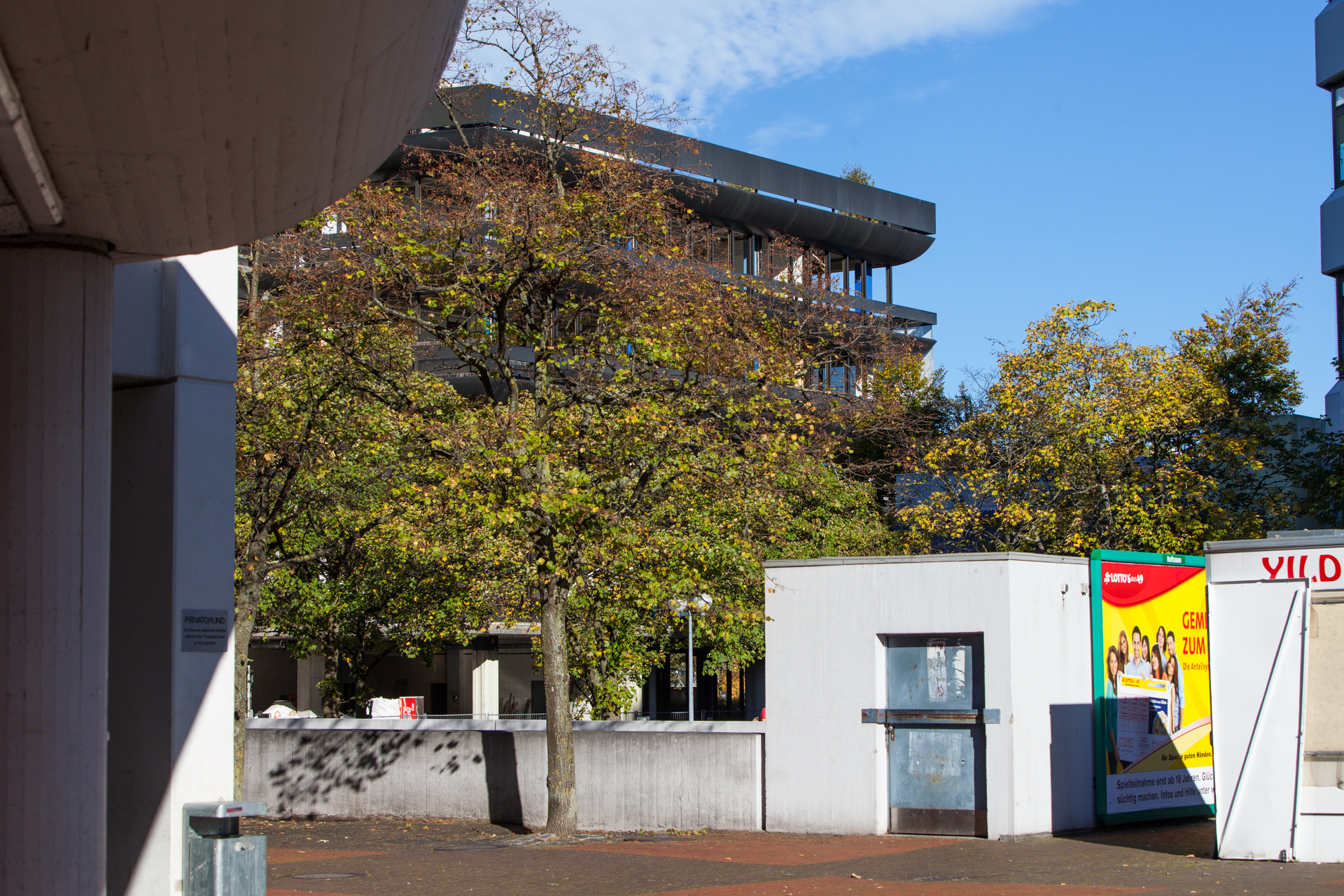 Neuperlacher Studentenwohnheim am Peschelanger und Karl-Marx-Ring