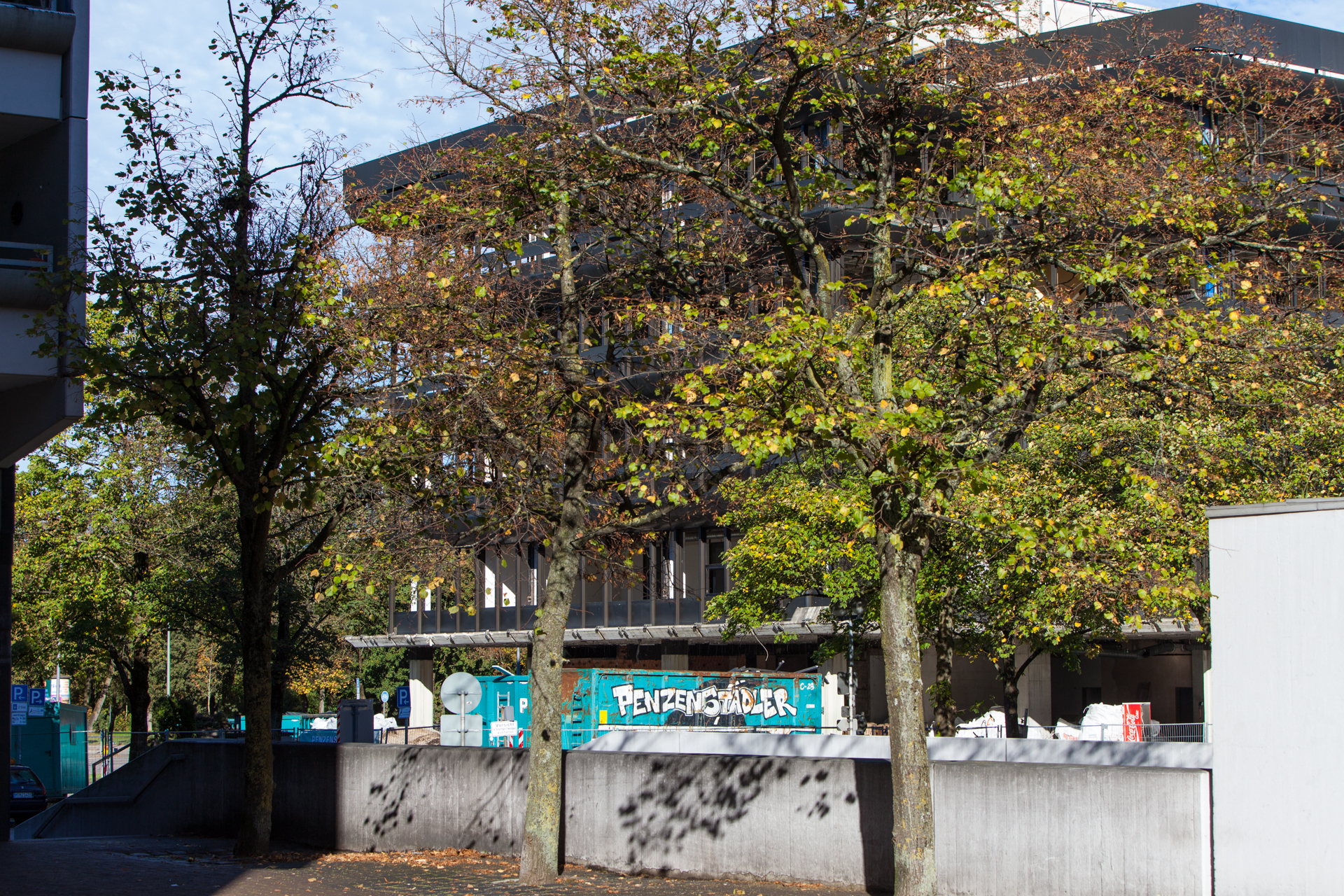 Neuperlacher Studentenwohnheim am Peschelanger und Karl-Marx-Ring