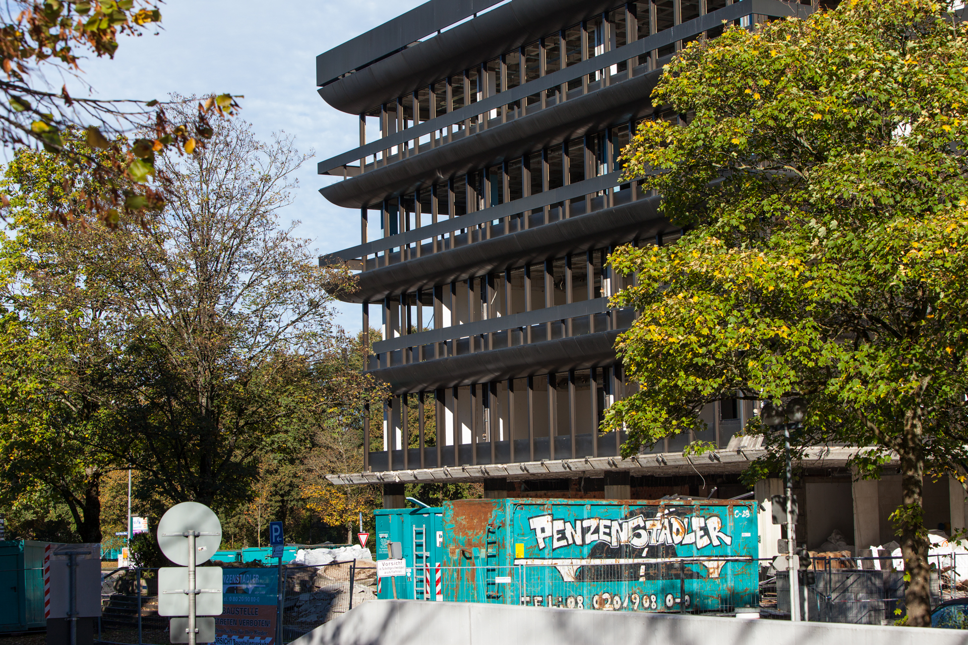 Neuperlacher Studentenwohnheim am Peschelanger und Karl-Marx-Ring
