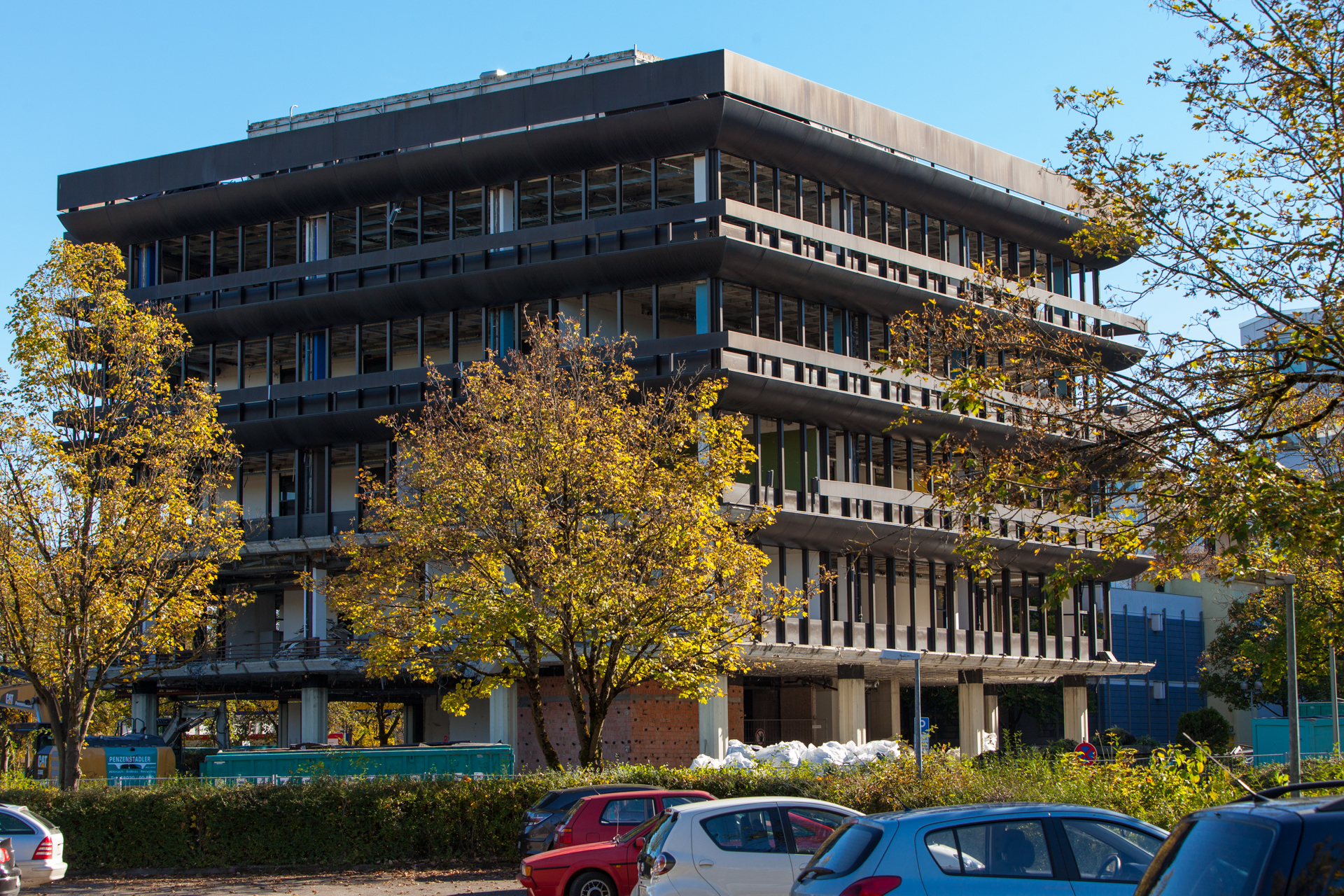 Neuperlacher Studentenwohnheim am Peschelanger und Karl-Marx-Ring