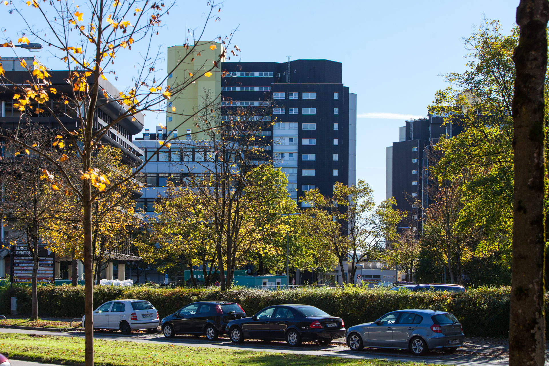 Neuperlacher Studentenwohnheim am Peschelanger und Karl-Marx-Ring