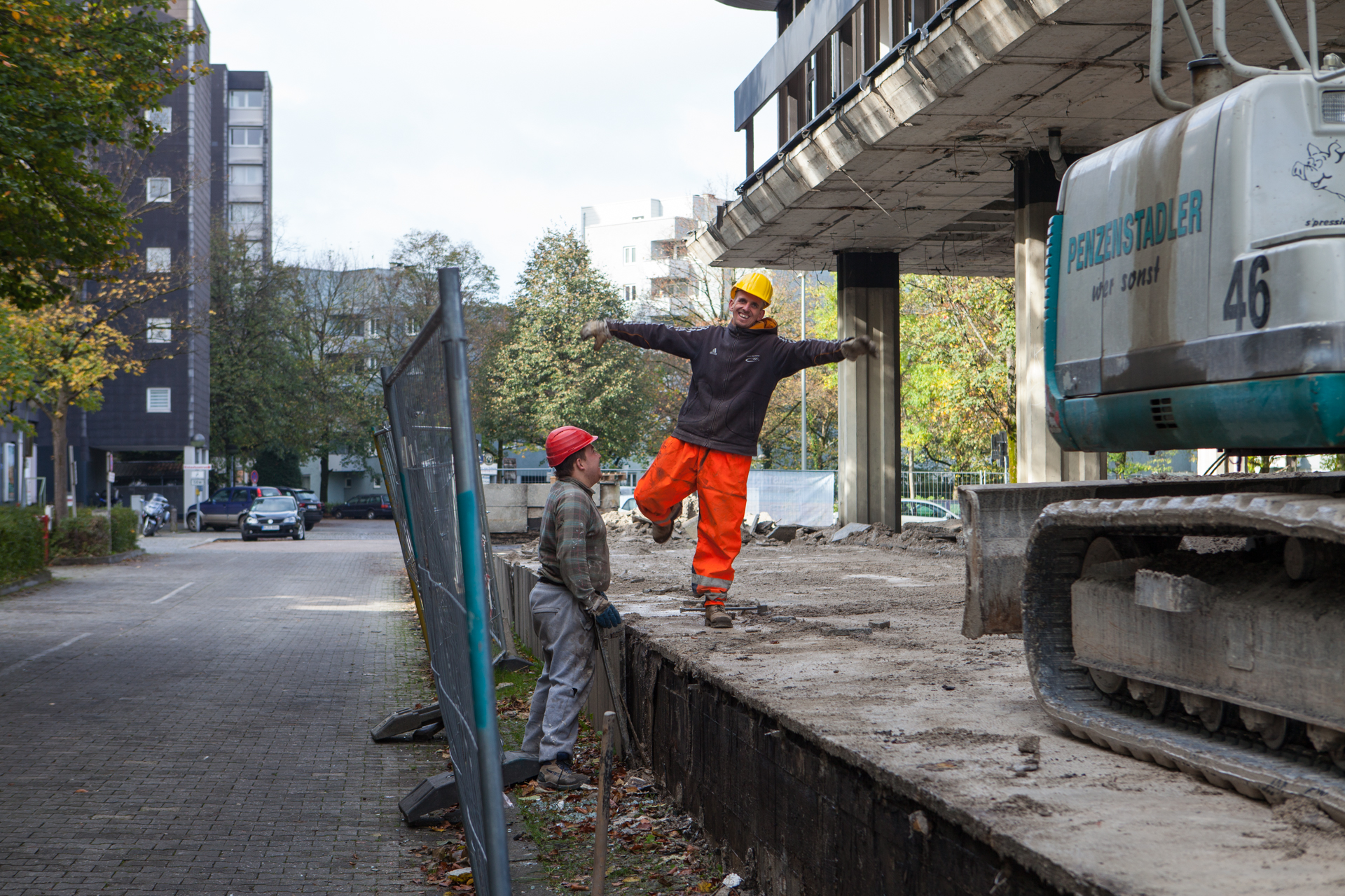 Neuperlacher Studentenwohnheim am Peschelanger und Karl-Marx-Ring