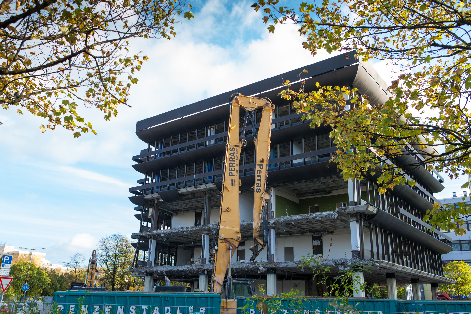 Neuperlacher Studentenwohnheim am Peschelanger und Karl-Marx-Ring