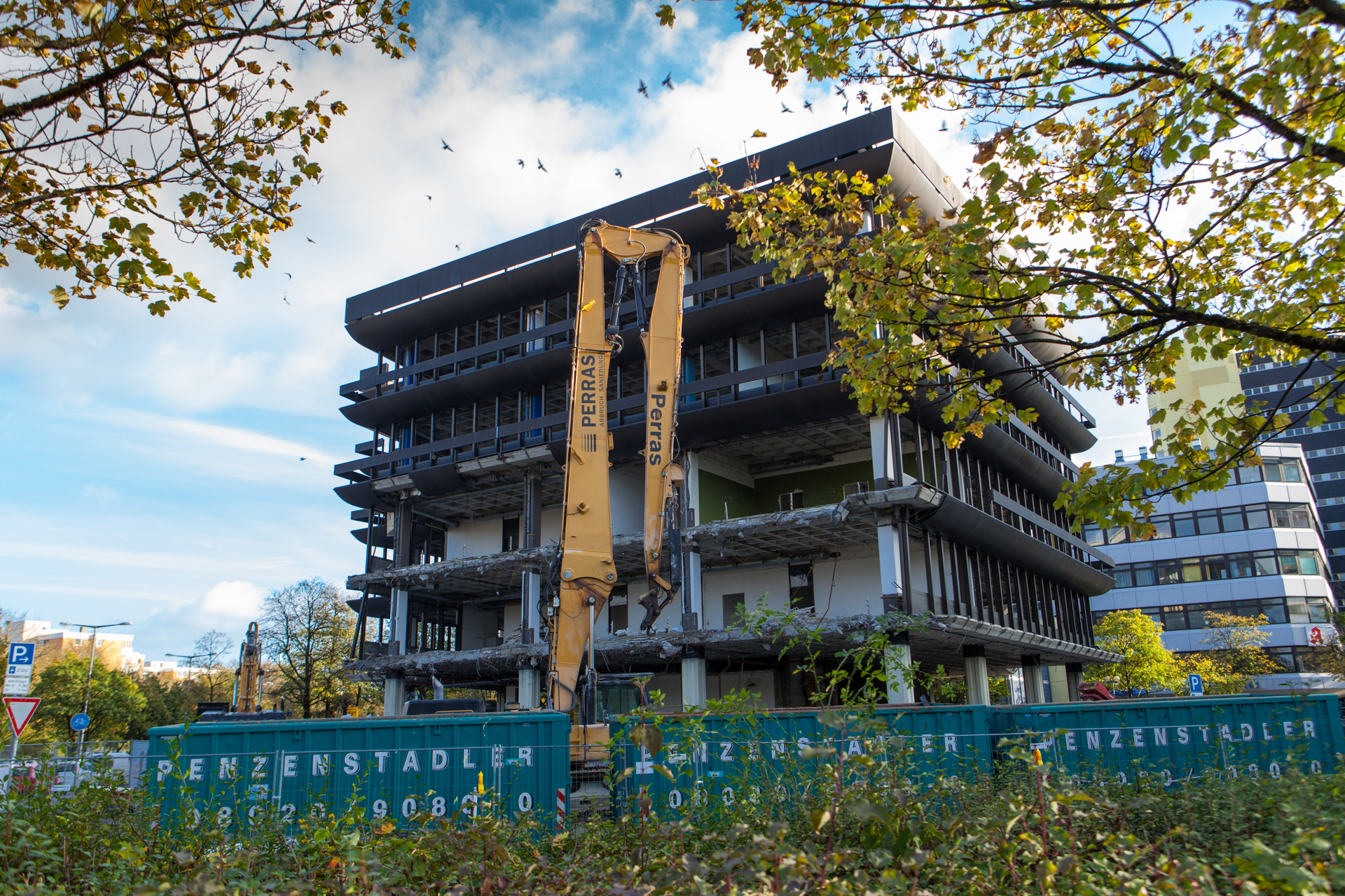 Neuperlacher Studentenwohnheim am Peschelanger und Karl-Marx-Ring