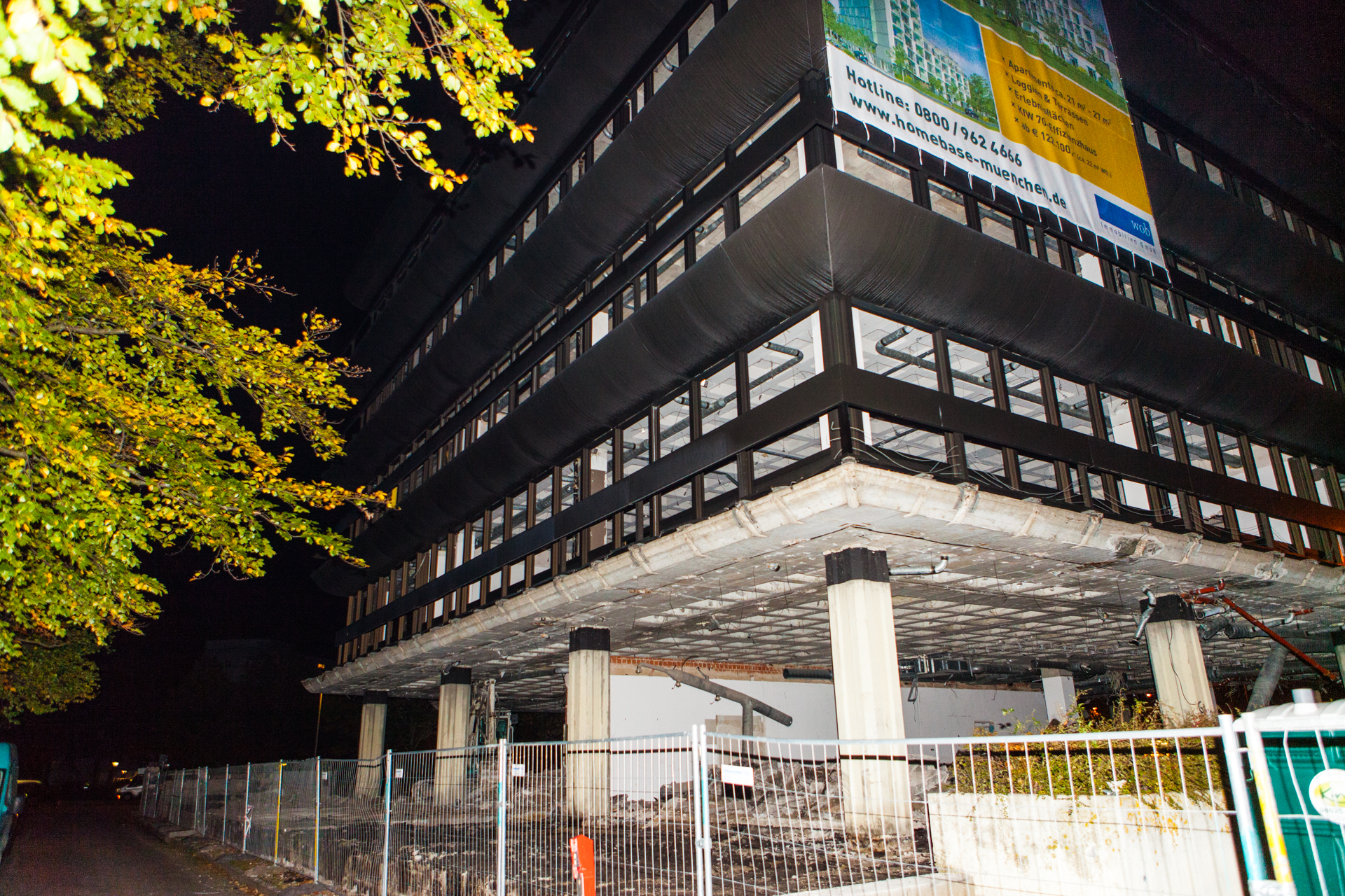 Neuperlacher Studentenwohnheim am Peschelanger und Karl-Marx-Ring