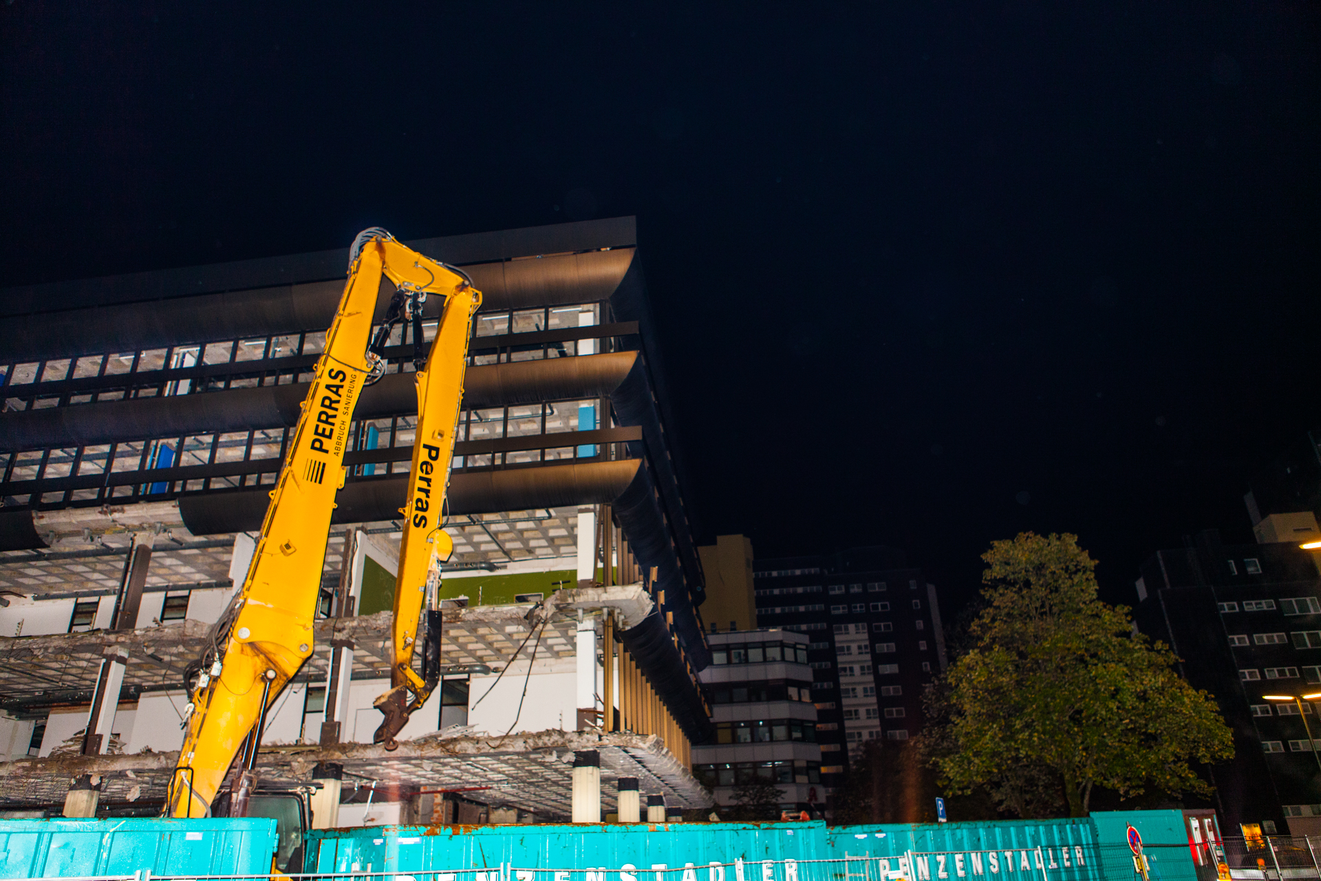 Neuperlacher Studentenwohnheim am Peschelanger und Karl-Marx-Ring
