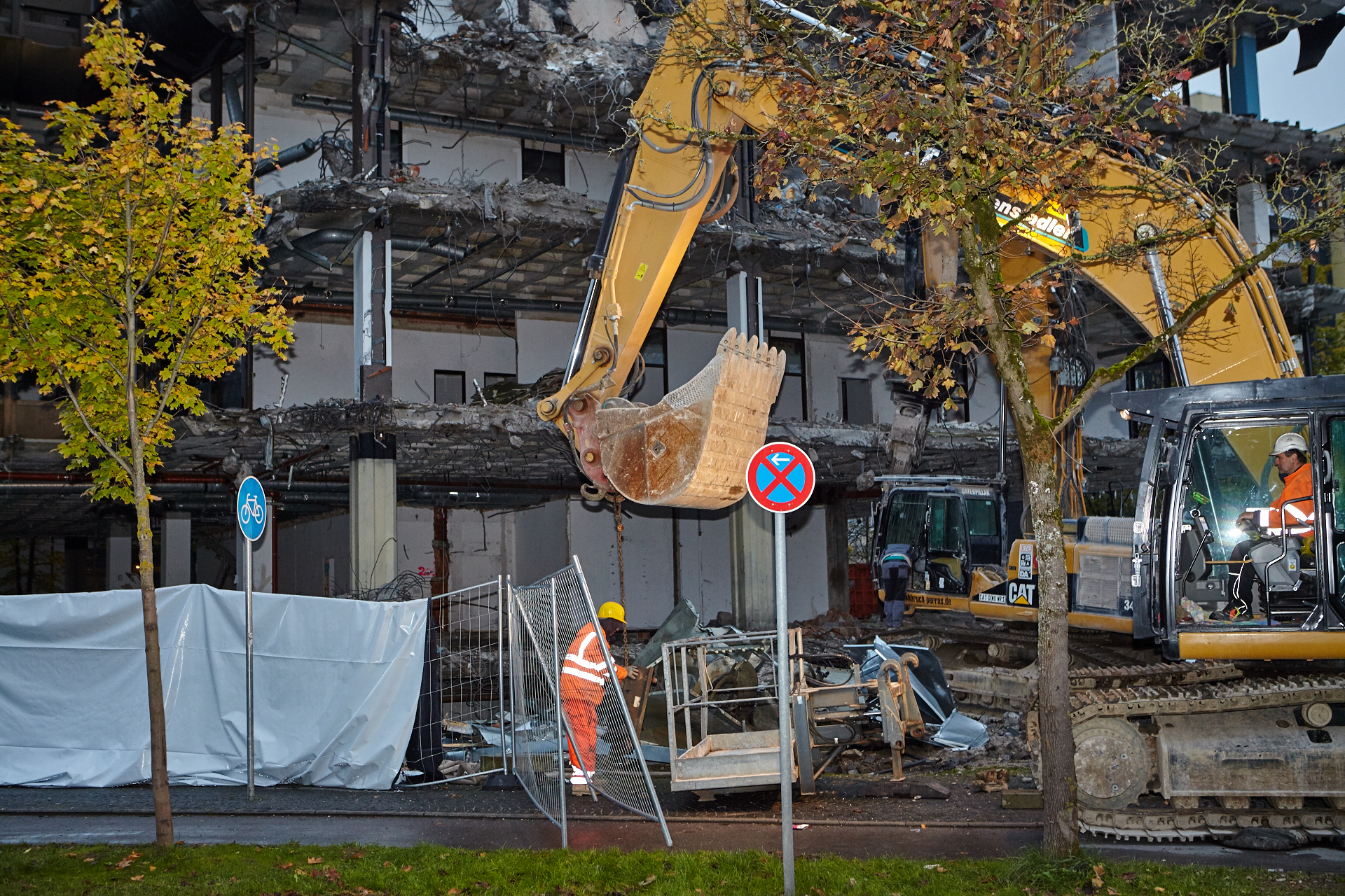 Neuperlacher Studentenwohnheim am Peschelanger und Karl-Marx-Ring